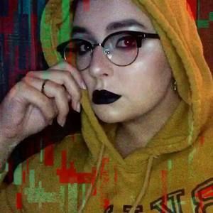 Meet your Posher, Alison